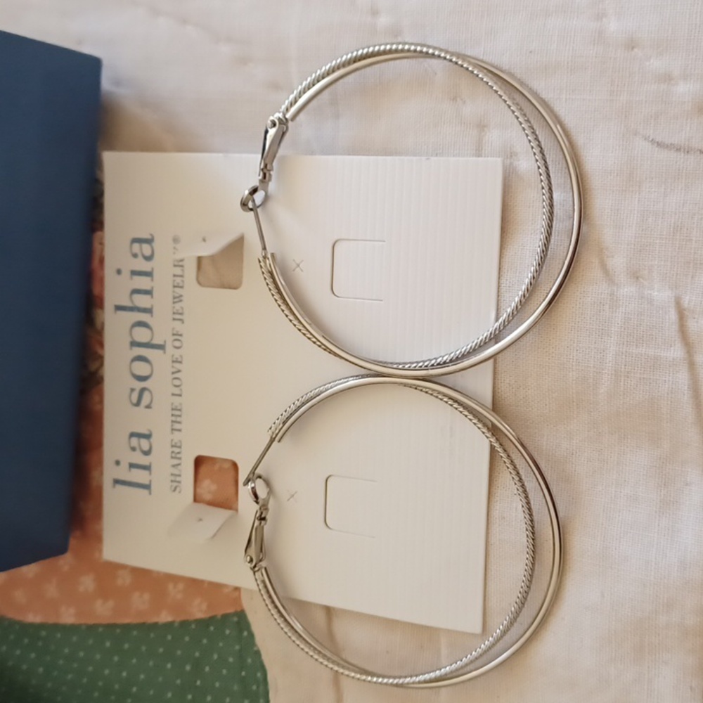 Ladies Earrings